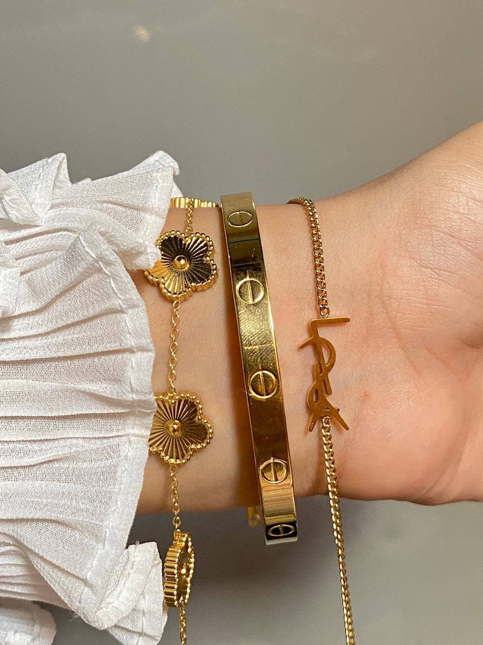 طقم اكسسوارت