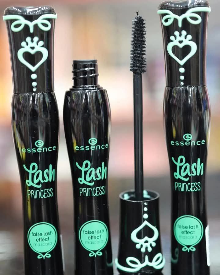 ماسكرا ايسنس  - صورة 1